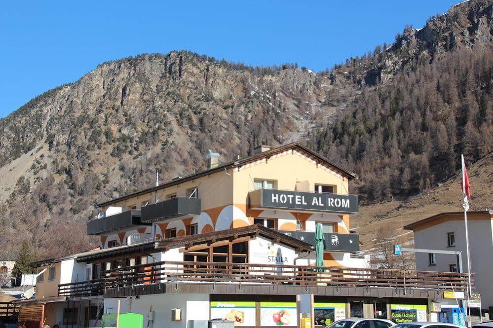 Hotel Al Rom Tschierv Exterior photo